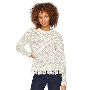 🆕IVANKA TRUMP Cream Frayed Hem Sweater